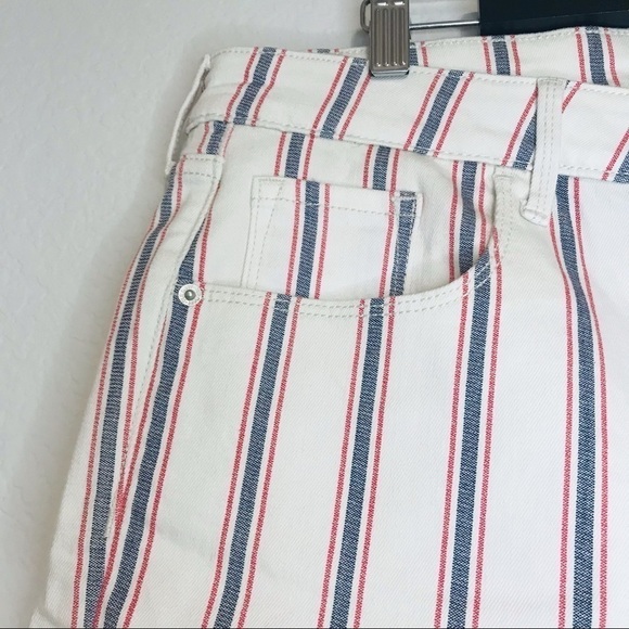 New! Old Navy High Rise Button Fly Blue Red Stripes Patriotic Denim Jean Shorts - Picture 4 of 10